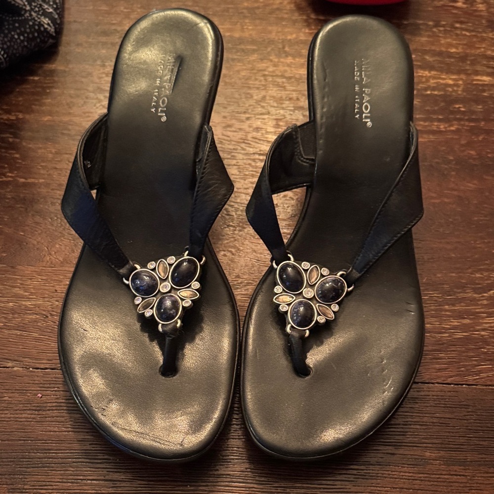 Mila paoli Black Embellished Sandals- made in Italy